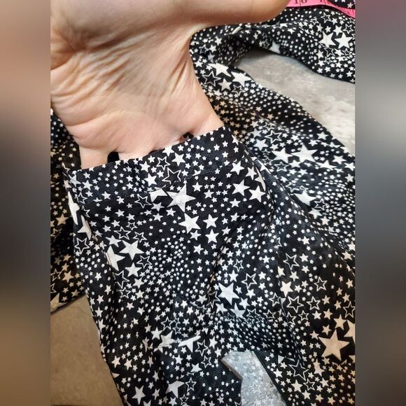 Maje black and White Star Pattern blouse. Long sleeves. Size 1 (Small). - Picture 12 of 13